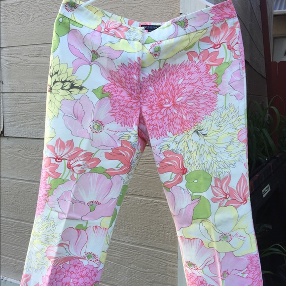 Burberry Pink Bermuda Shorts - Picture 2 of 3